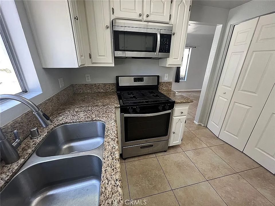 1st image of 36 Birchwood Ln