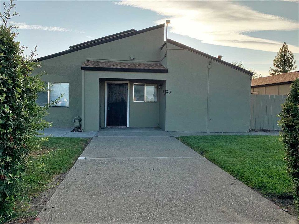 1st image of 30 Rainier Ln