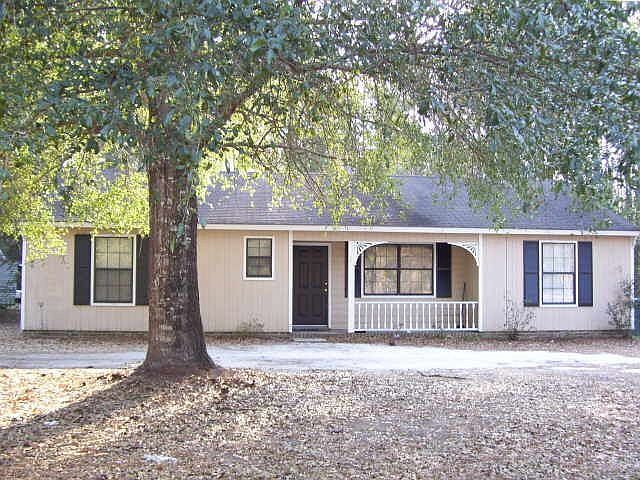 2nd image of 121 Winding Way #D