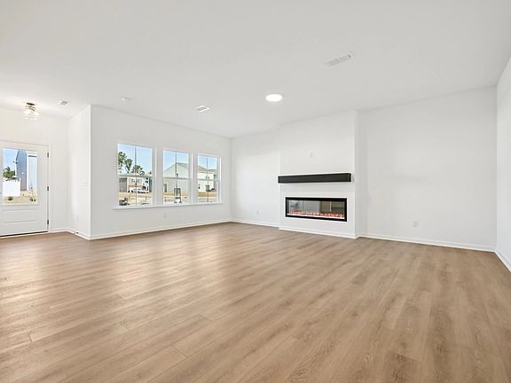 Representative images and renderings are for illustrative purposes. Actual structural options and de