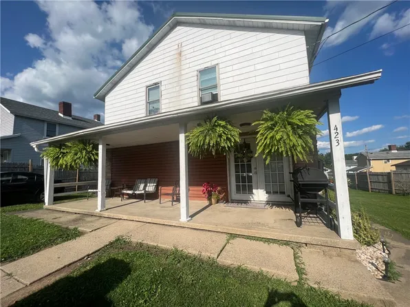 423 Middle Ave, Allison, PA 15413