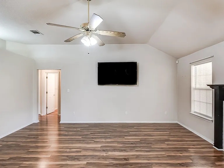 5316 Trail Dr — Photo 6