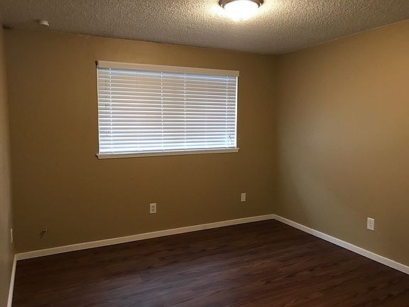 5th image of 621 I St NE #19