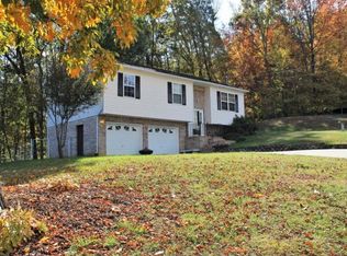 231 Valley Crest Dr, Mt Carmel, TN 37645