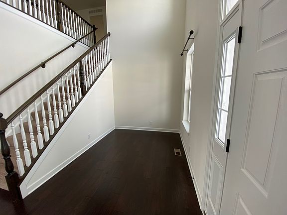 5th image of 817 Harwood Ave