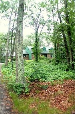 2nd image of 118 Country Club Dr