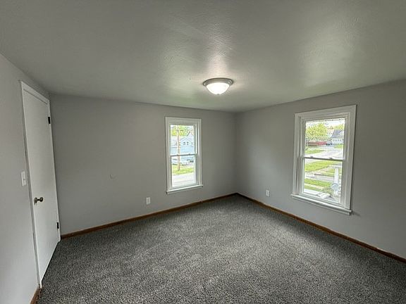 4th image of 1155 Ward St NW