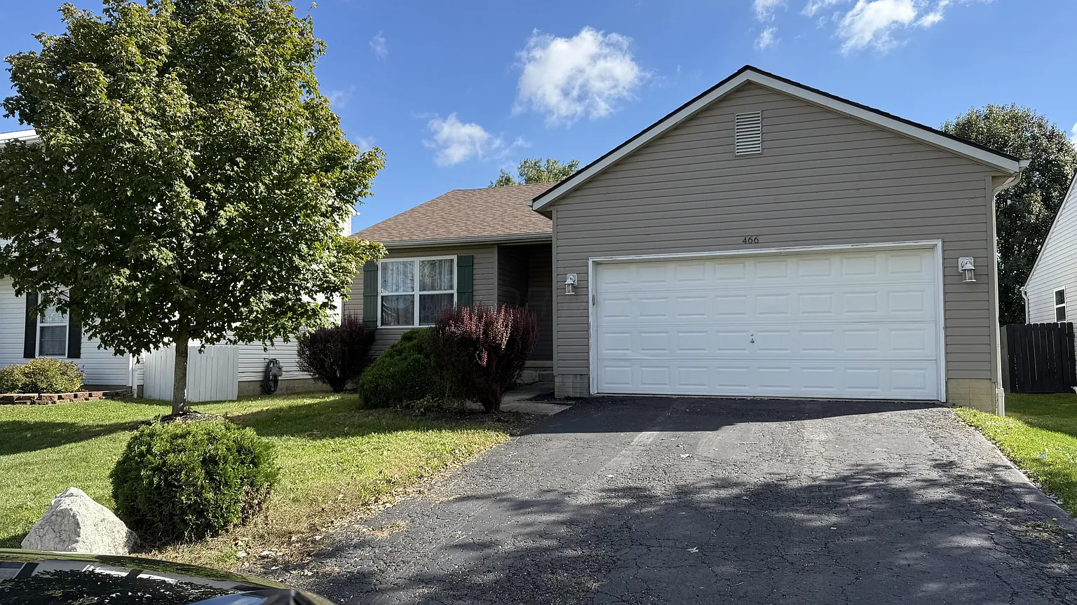 466 Hannifin Dr photo 1