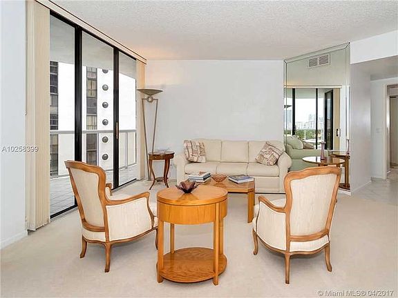 3rd image of 3610 Yacht Club Dr APT 801