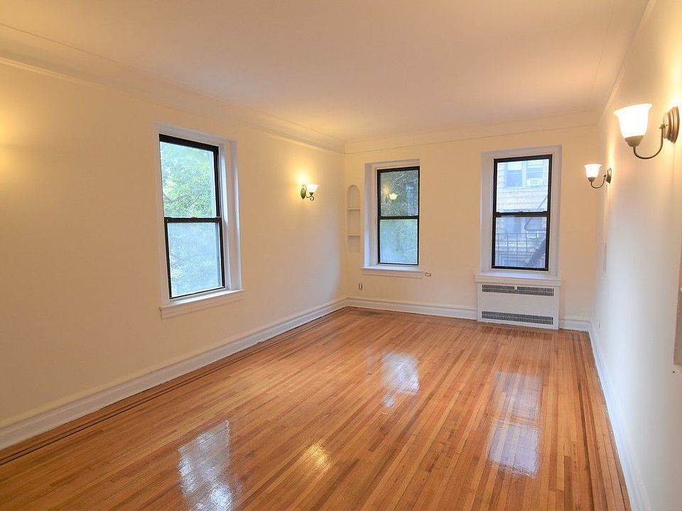 2nd image of 1810 Avenue N