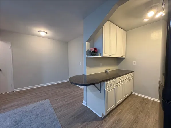 2107 Wallace Avenue #6E, Bronx, NY 10462