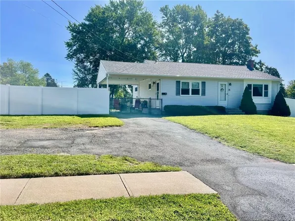 66 Brett Lane, Enfield, CT 06082