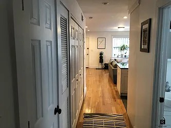 Rented by R New York