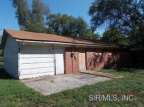 5th image of 7 Gladys Dr