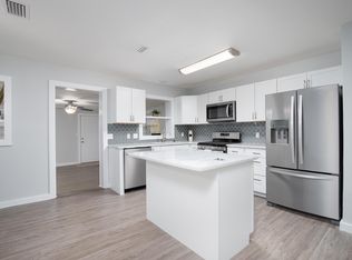 40 Magnolia Dr, Mary Esther, FL 32569