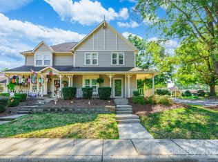 2700 Von Thuringer Ct, Charlotte, NC 28210