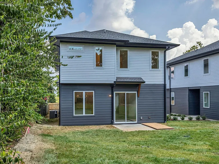 5917 Robertson Ave — Photo 47