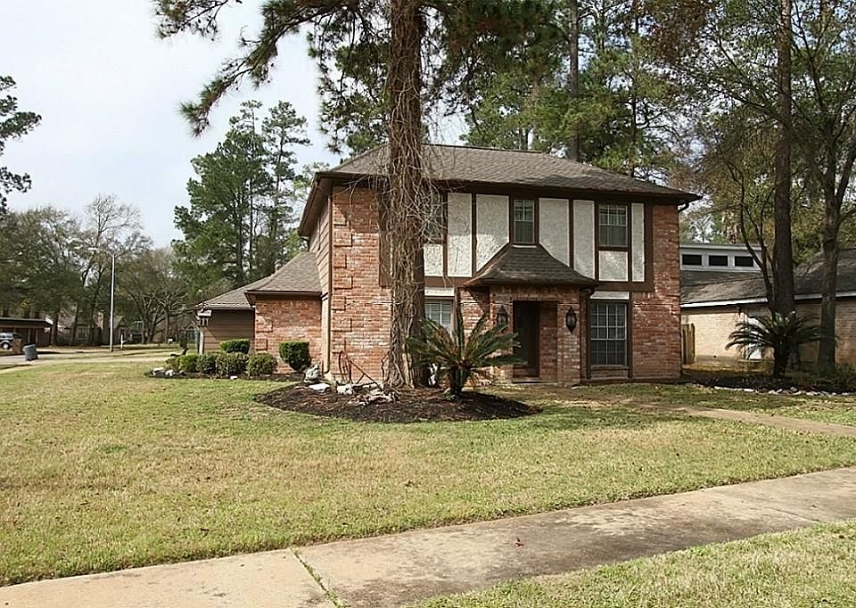 1st image of 15003 Park Creek Ct