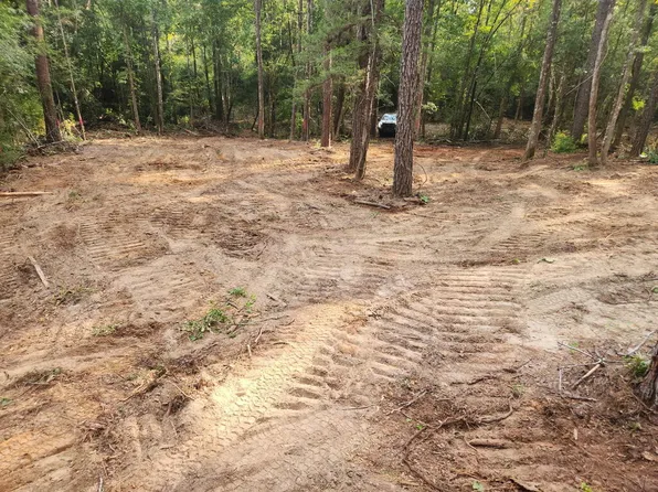 Persimmon Rd, Monroeville, AL 36460