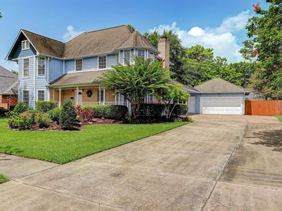 1119 Lake Country Dr, Seabrook, TX, 77586