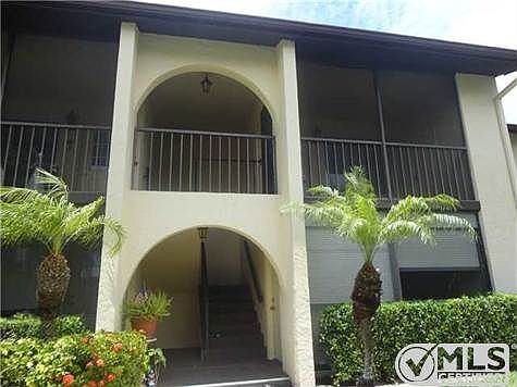 2nd image of 530 Shady Pine Way APT B2