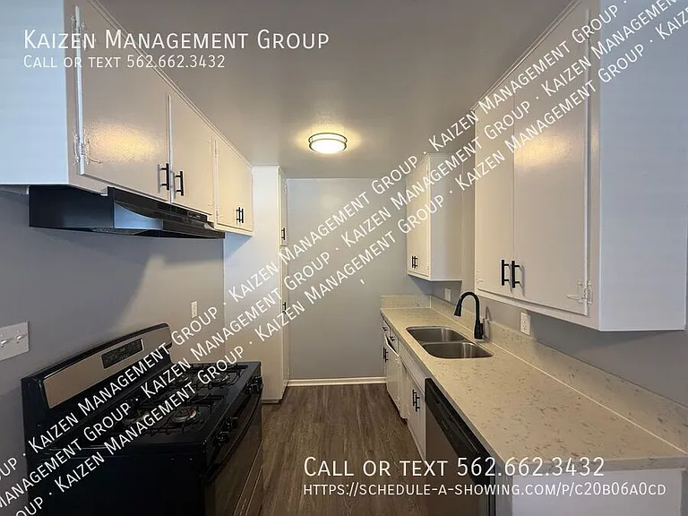 5471 Linden Ave #8 — Photo 4