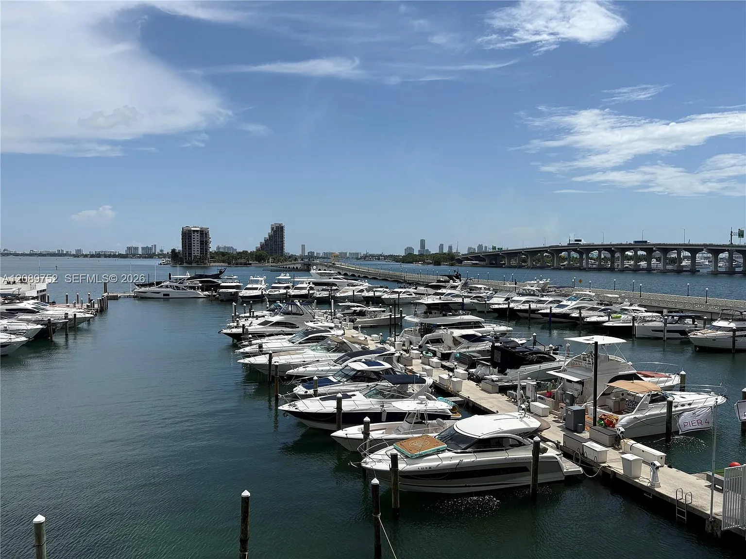 Venetia Condo — Photo 1