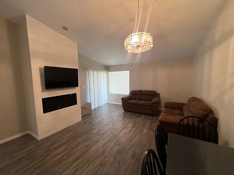 675 Ridge Rim Way — Photo 8
