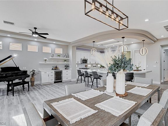 4th image of 2408 Sierra Heights Dr