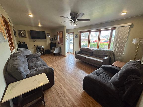 4th image of 2708 W 1st Street