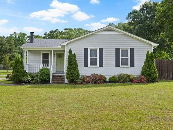 10 Meadowview Dr, Taylors, SC 29687