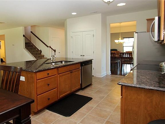 5th image of 1401 Sedona Ln