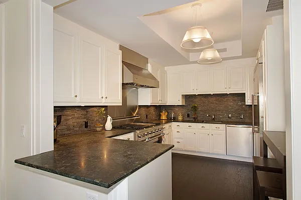 Sold by Corcoran | media 30