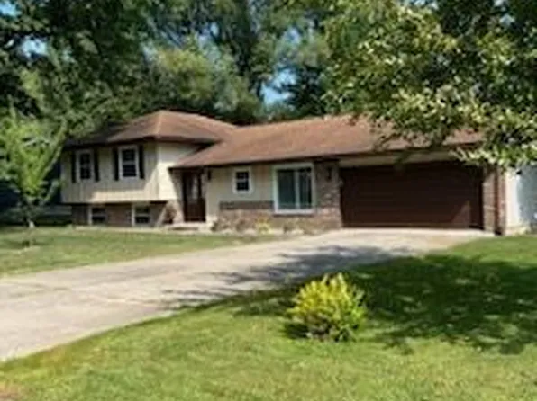 557 Aaron Ave, Jackson, OH 45640
