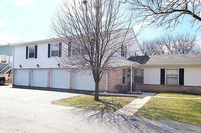 1st image of 738 Gloucester Dr #738