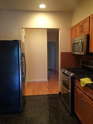 Rented by Signature Spaces NYC Corp | media 4