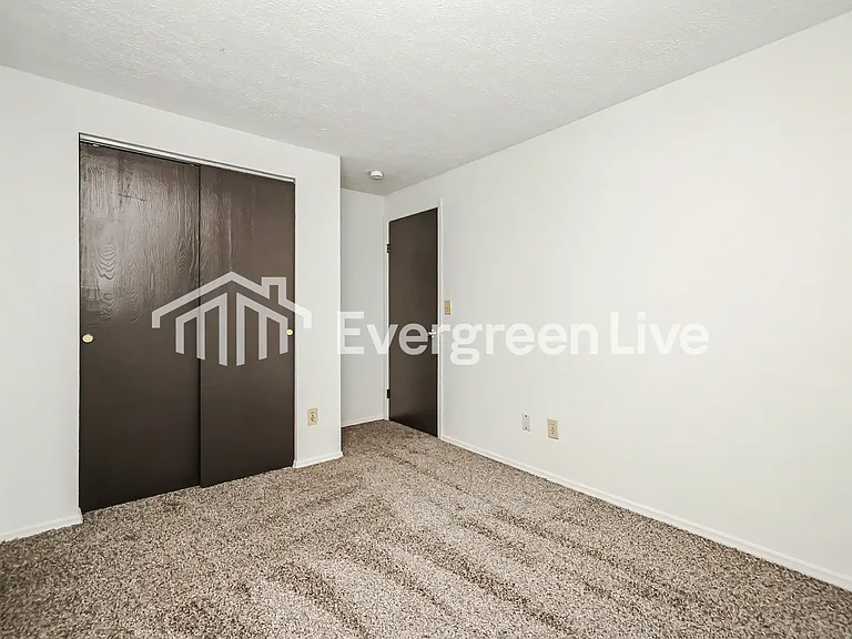 8298 Sunnyvale Cir — Photo 12