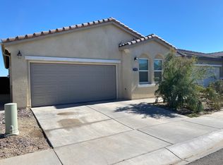2728 Meadowbrook Dr, Imperial, CA 92251