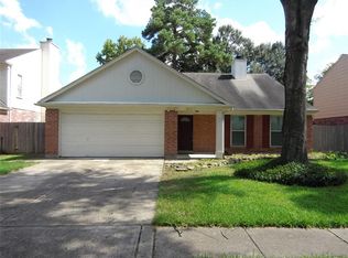 9207 Wandsworth Dr, Spring, TX 77379