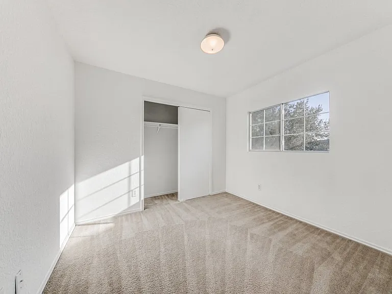 7315 Booker Bay — Photo 10