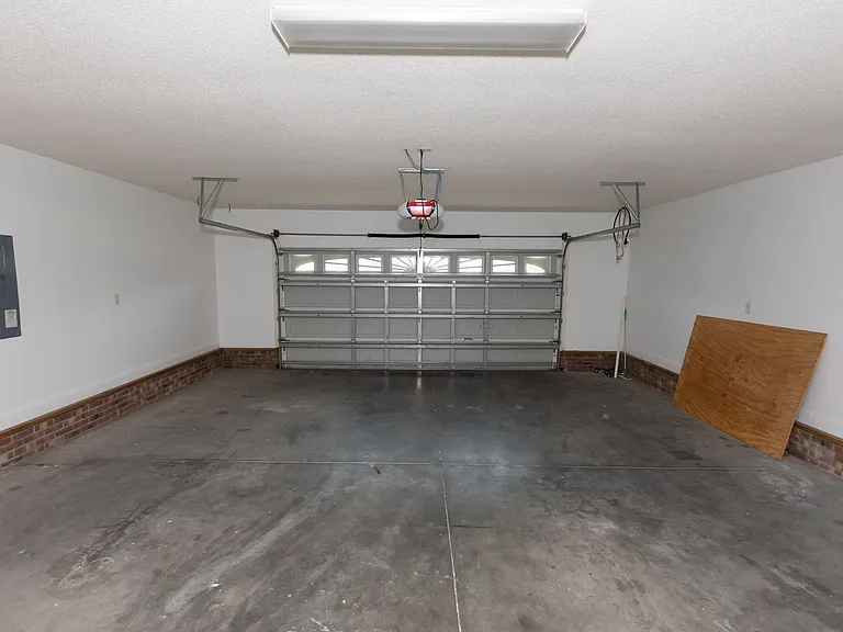 214 Lee Rogers Rd — Photo 43