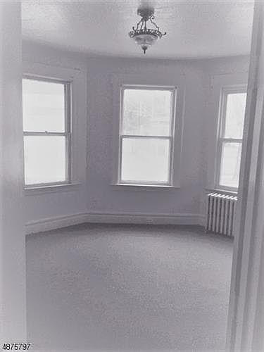 1st image of 22 Hazel Ave