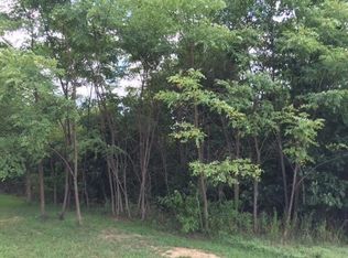 212 Falling Cliff Dr #85, South Pittsburg, TN 37380