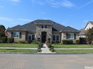 379 Granite Way, Ripon, CA 95366