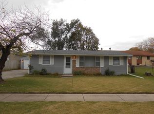 7912 Cadet Rd, Machesney Park, IL 61115