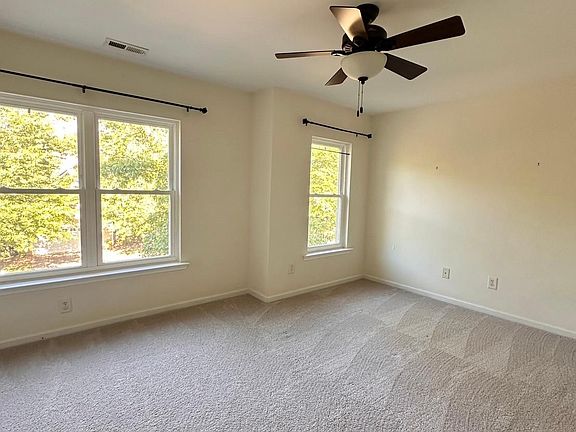 4th image of 5912 Lyon Farm Dr