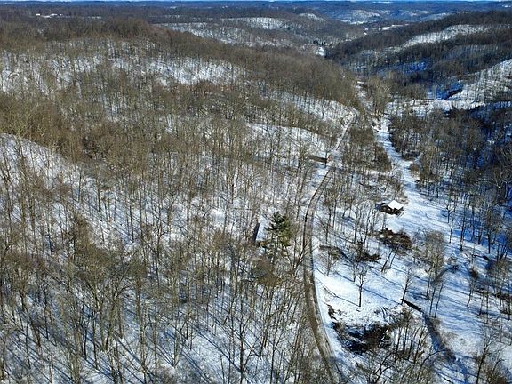 2nd image of 965 Back Run Rd