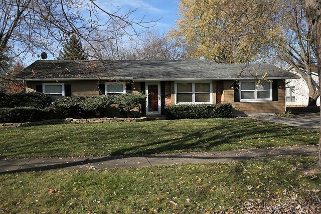 1st image of 1008 N Country Ln