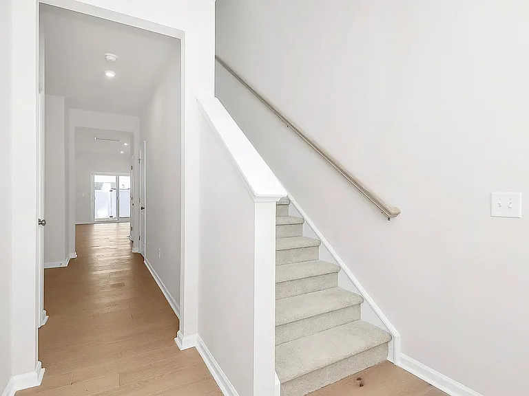 2153 Endeavor Run — Photo 12
