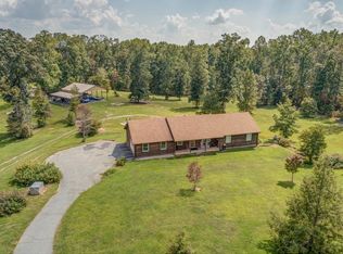 124 N Creek Trl, Canton, GA 30114